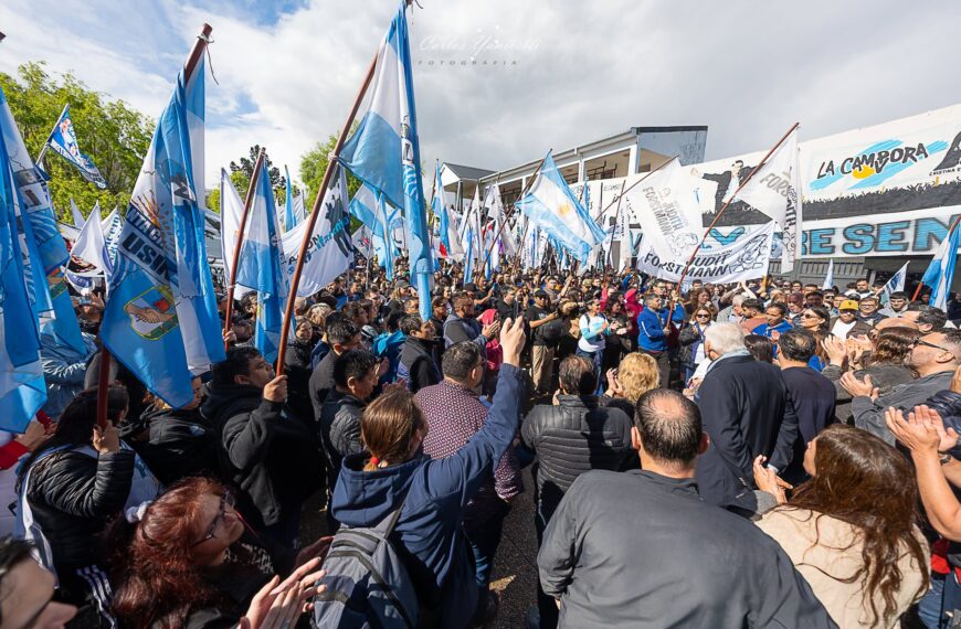 Homenaje a Néstor Kirchner y llamado a la defensa de los intereses patagónicos