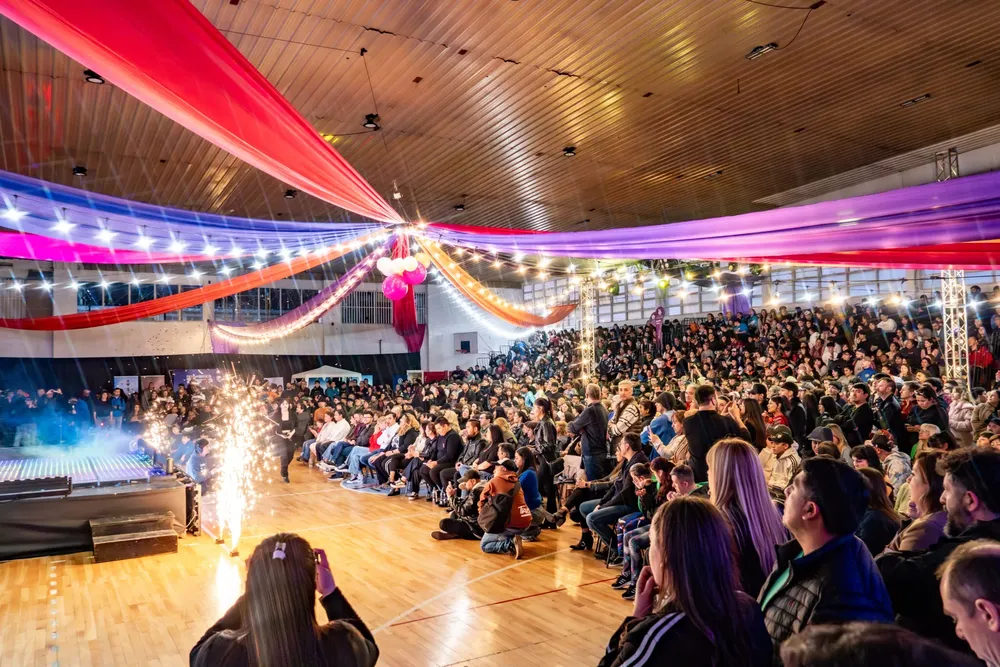 PUBLICO_INT_PRESENTACION-FESTIVAL-140_20_10-33-2048x1365