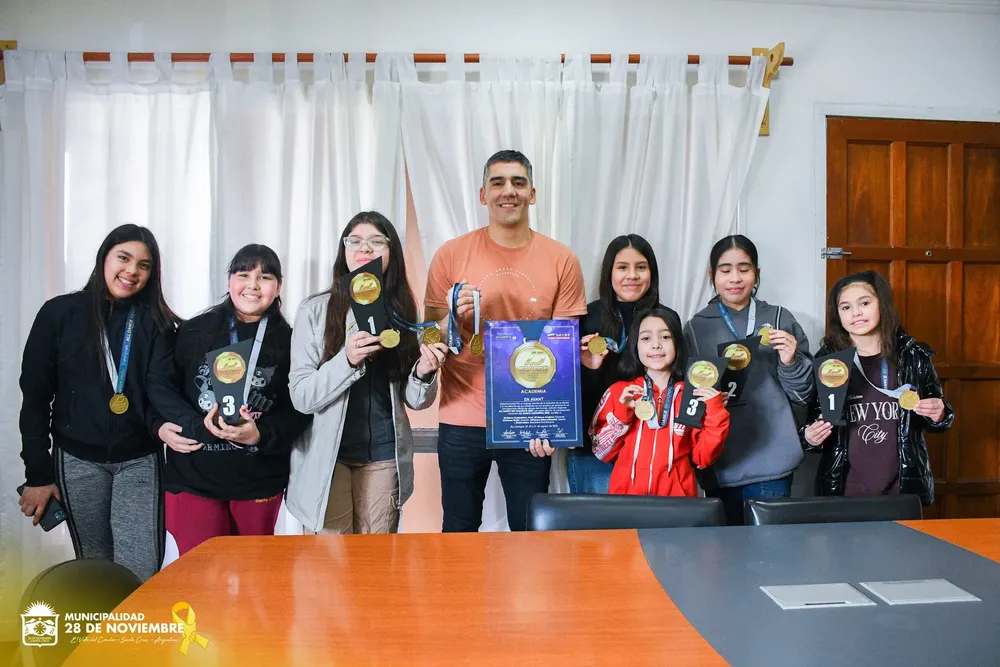 542761737_1112160077685028_3003127687771014813_n