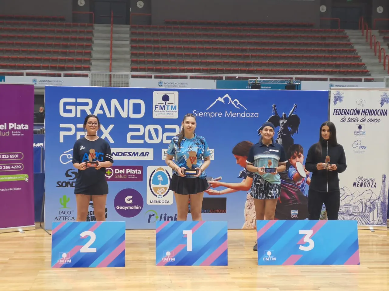 545373768_1207274728101895_2662403102485128485_n