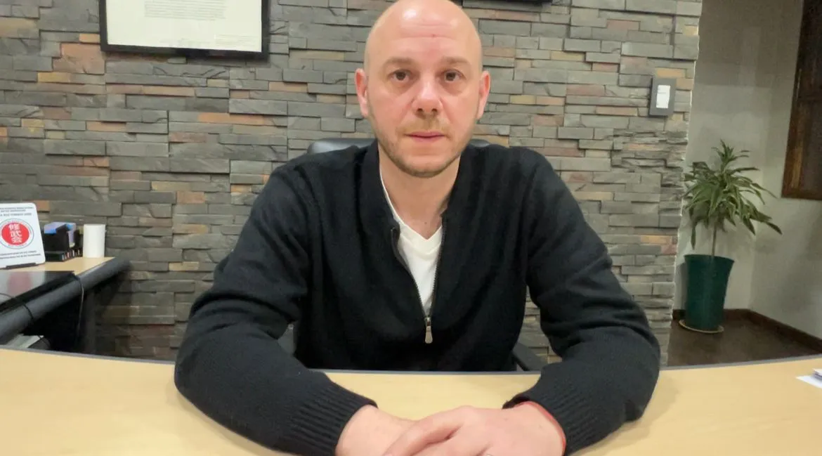 multimedia.normal.94b8ba885d0da250.bm9ybWFsLndlYnA=