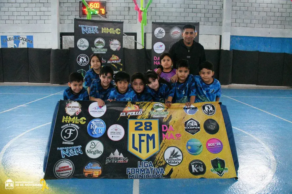 551171333_1128228972744805_5855600063179897276_n