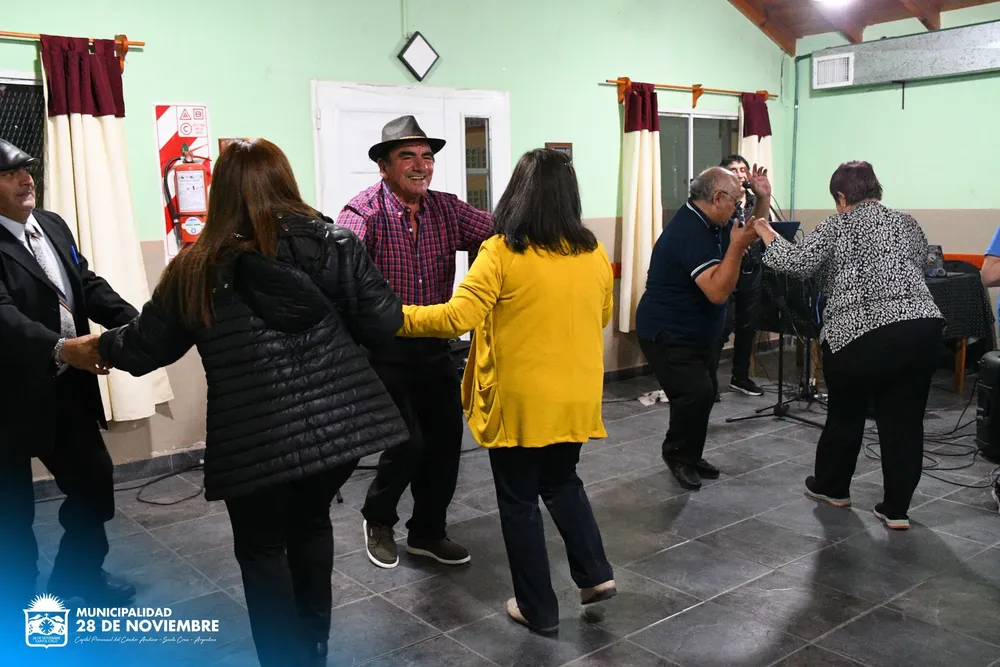 636992607_1246439424257092_6258147857080000889_n